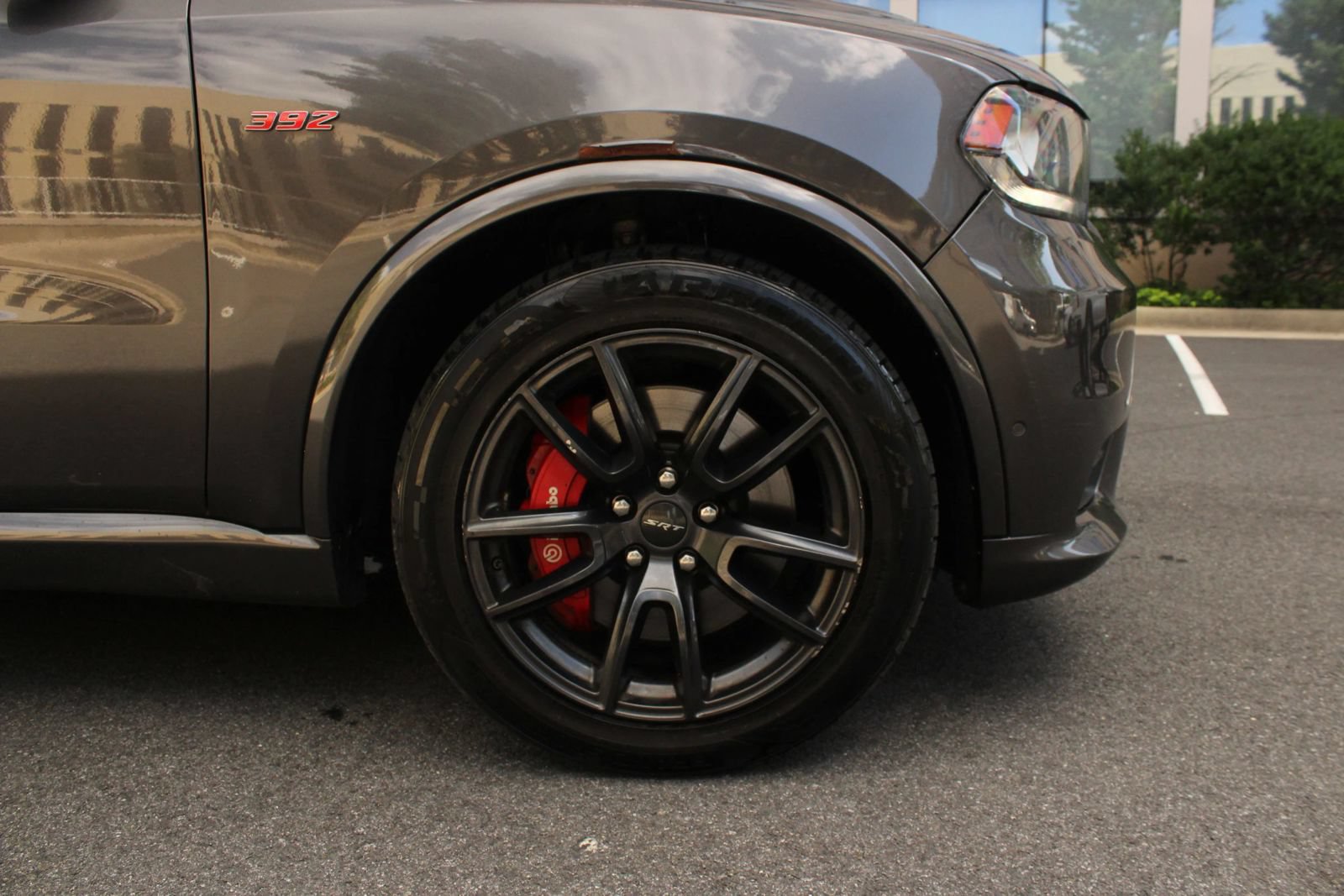 Used 2018 Dodge Durango SRT w/ Technology Group AWD/4WD image 4