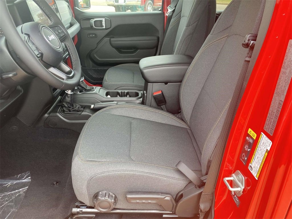 New 2025 Jeep Gladiator Sport image 37