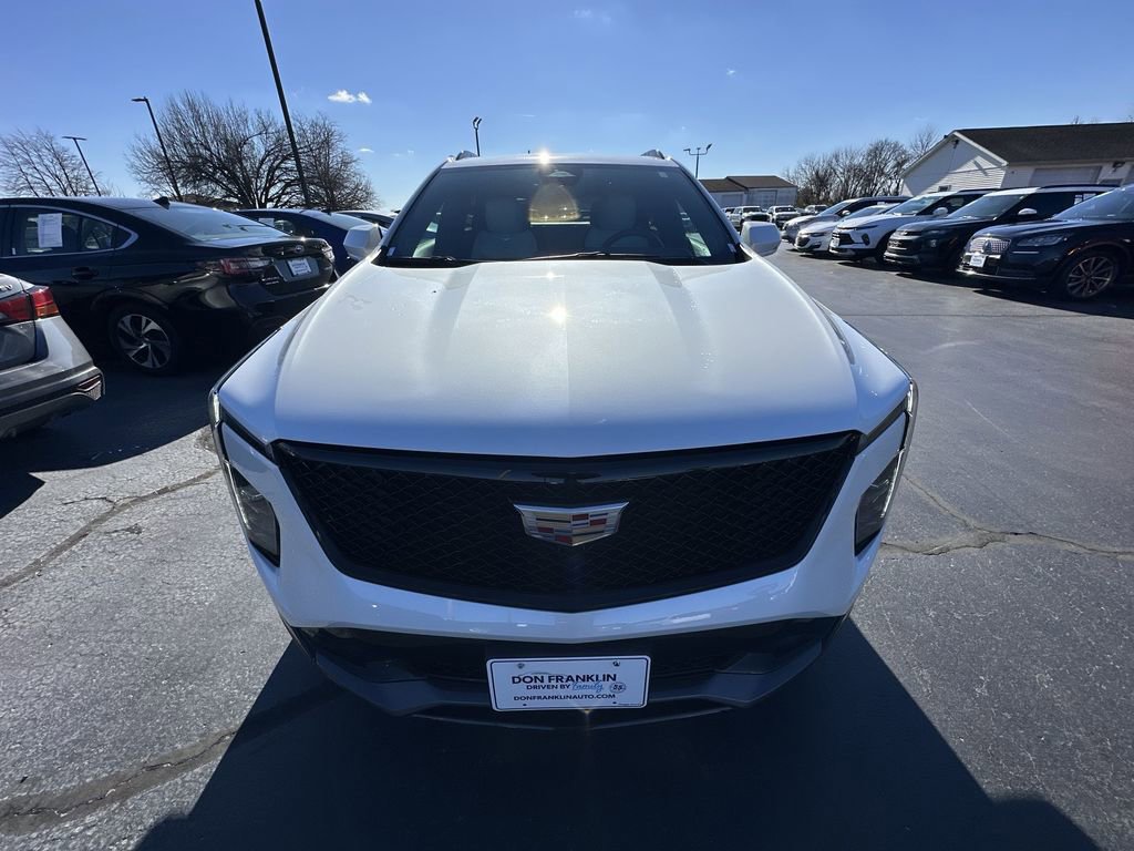 Used 2024 Cadillac XT4 Sport image 27