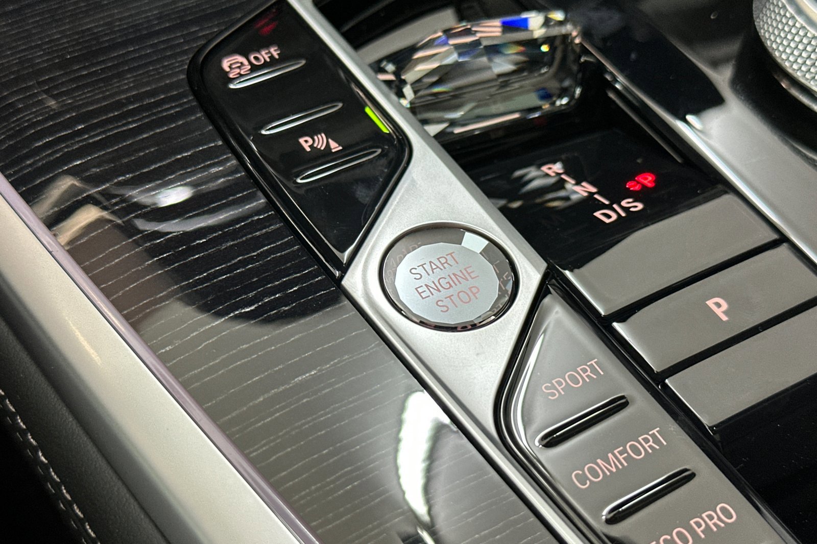 New 2026 BMW X7 M60i w/ Executive Package image 30