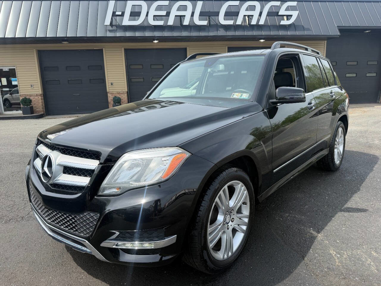 Used 2014 Mercedes-Benz GLK 350 4MATIC image 1