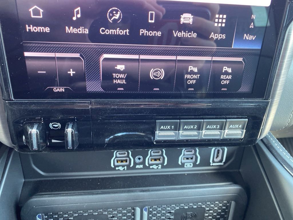 New 2026 RAM 2500 Rebel AWD/4WD image 29