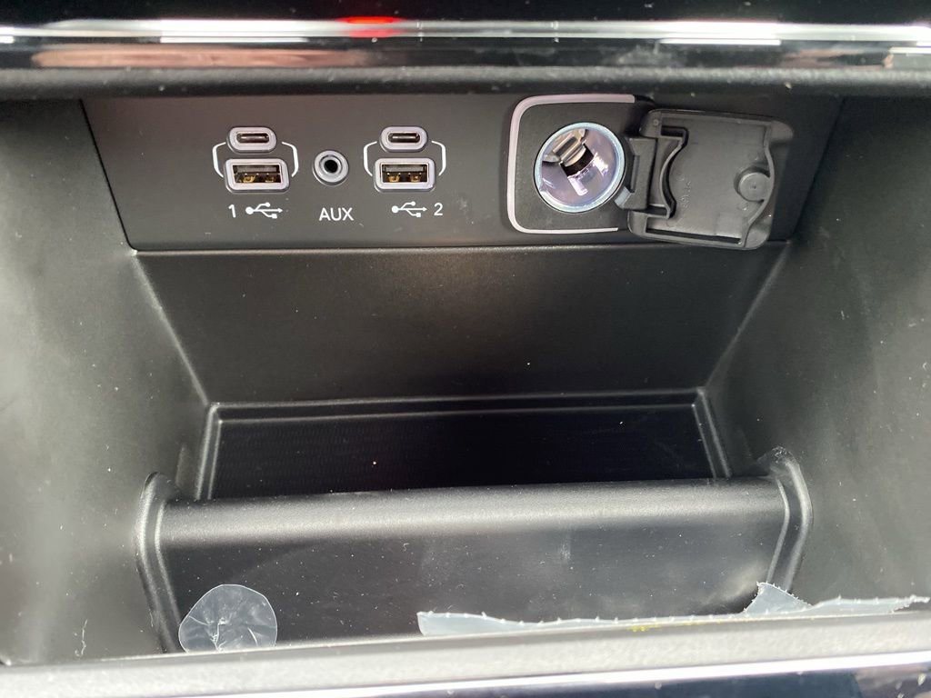 New 2025 Jeep Grand Cherokee L Limited w/ Black Appearance Package image 38