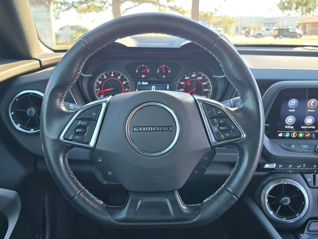 Used 2024 Chevrolet Camaro LT w/ Technology Package image 14