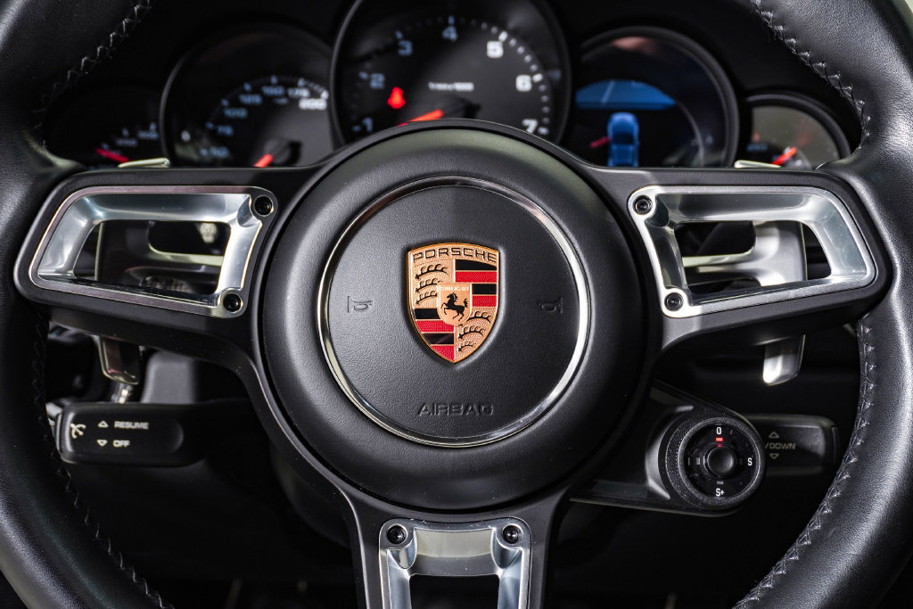 Used 2017 Porsche 911 Carrera S RWD image 25