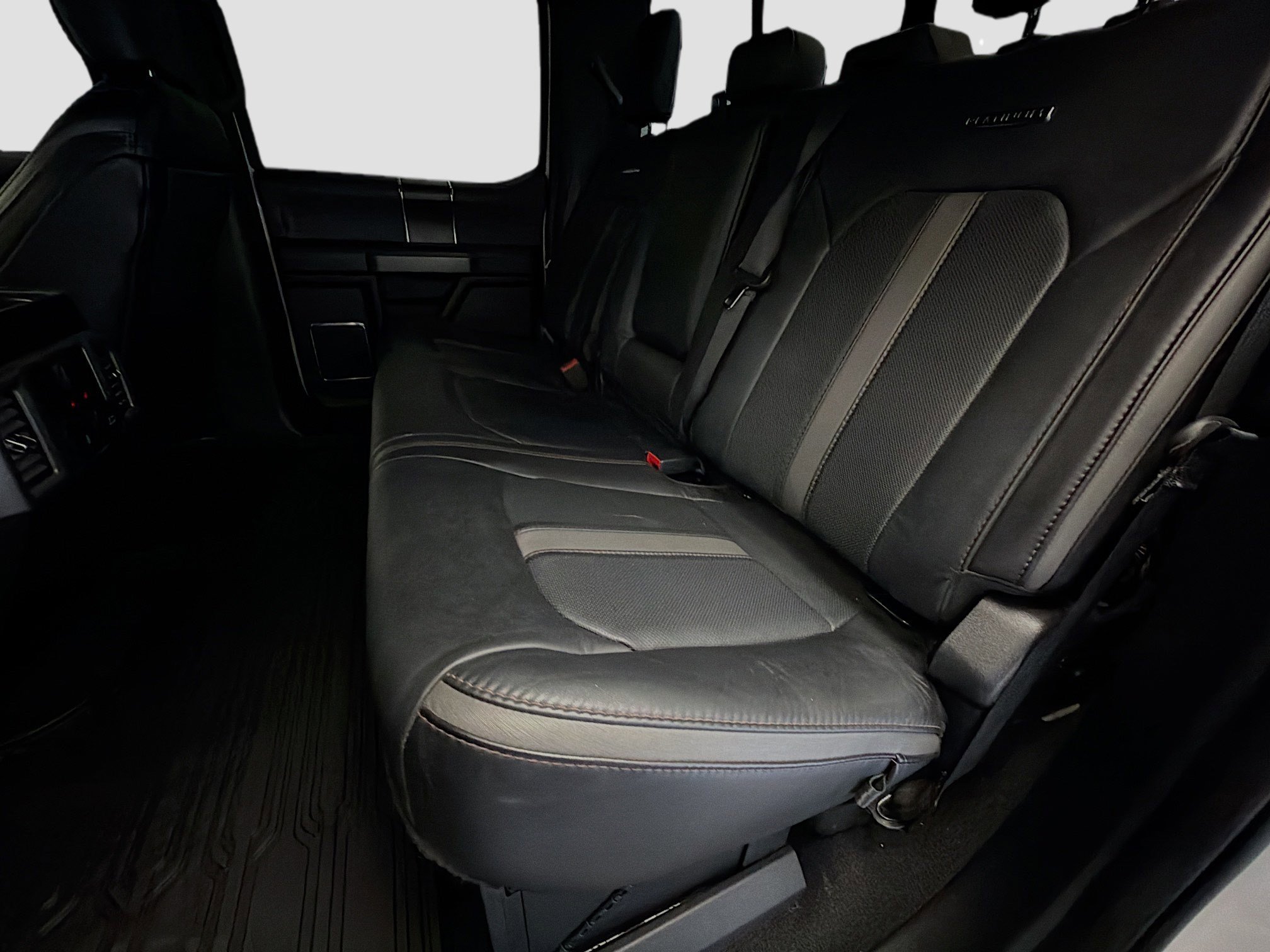 Used 2019 Ford F250 Platinum w/ Platinum Ultimate Package AWD/4WD image 13