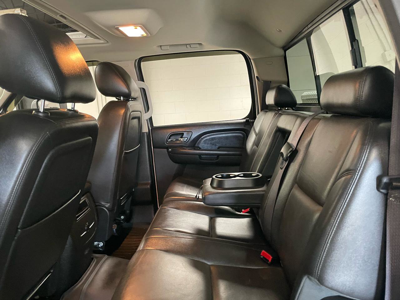 Used 2013 GMC Sierra 2500 Denali w/ Suspension Package, Off-Road image 13