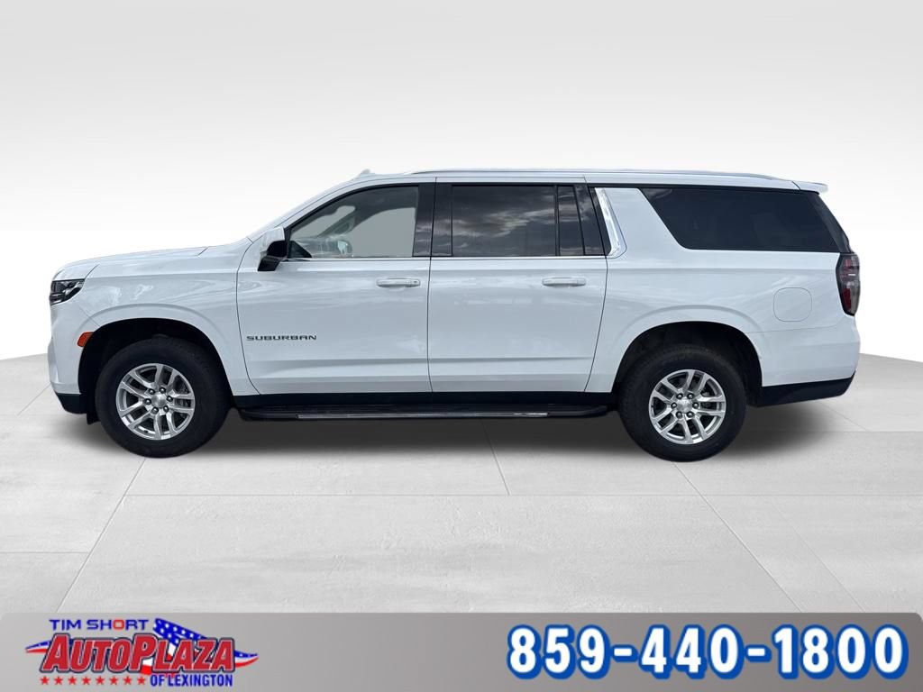 Used 2023 Chevrolet Suburban LT RWD image 12