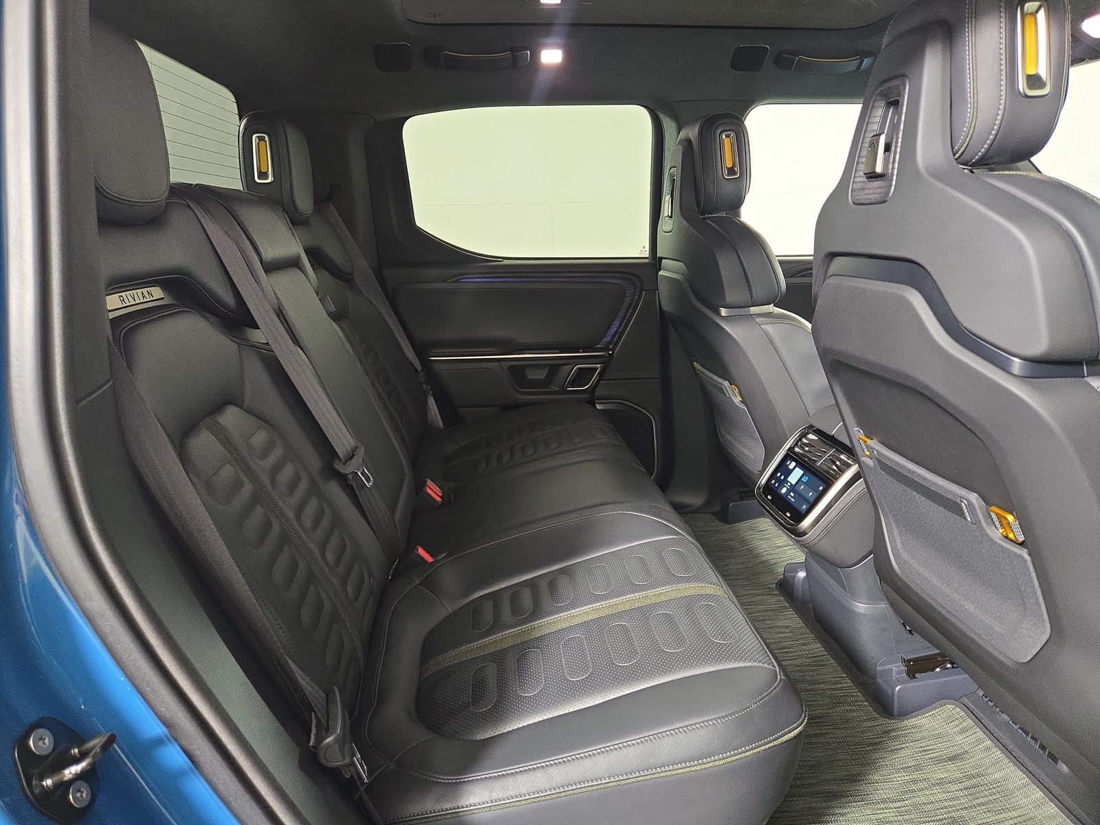 Used 2022 Rivian R1T Adventure AWD/4WD image 22