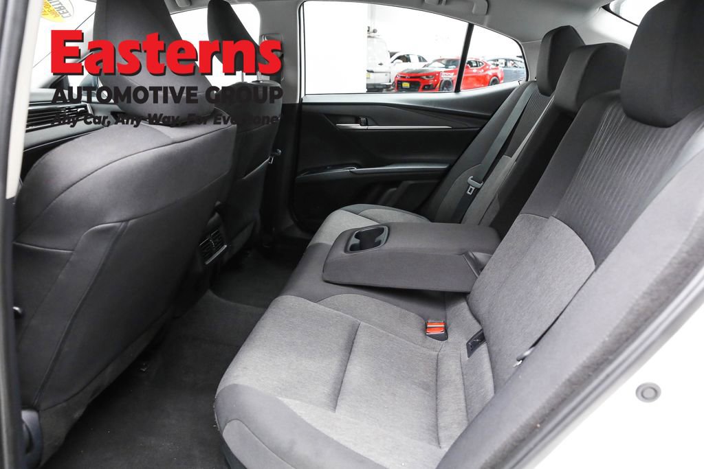 Used 2025 Toyota Camry LE image 22
