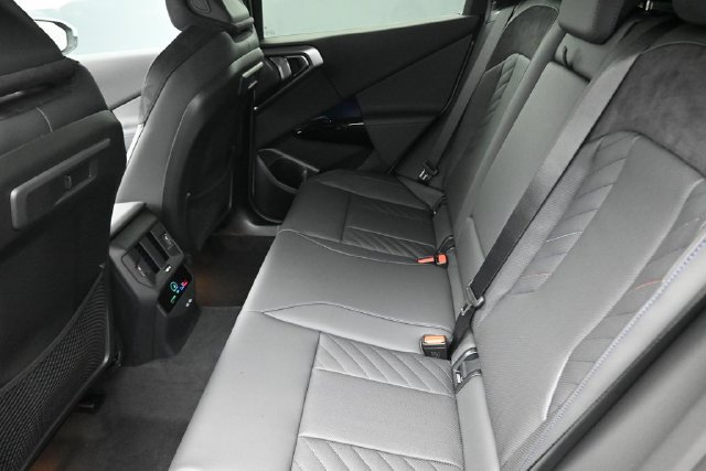New 2026 BMW X3 xDrive30i w/ Premium Package AWD/4WD image 19