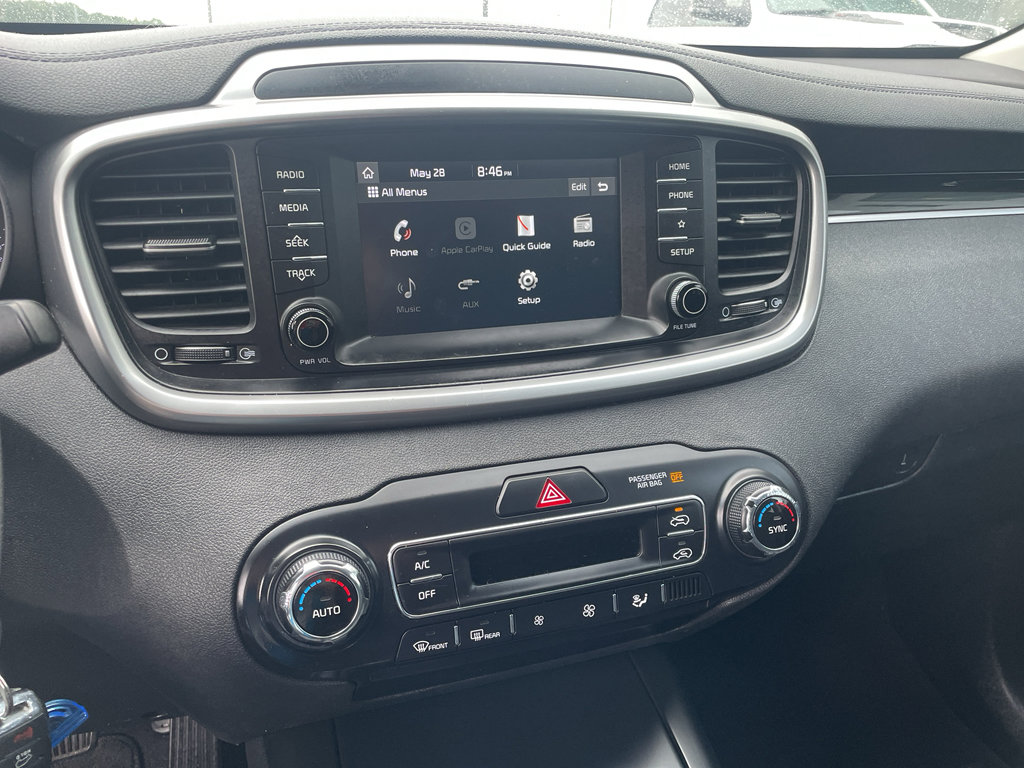 Used 2019 Kia Sorento FWD V6 image 15