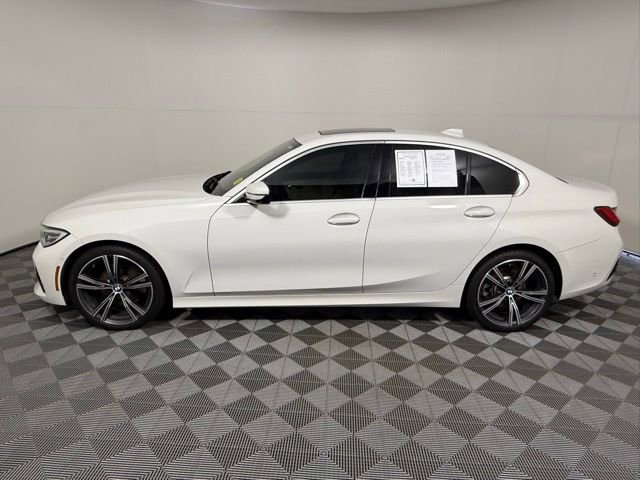 Used 2021 BMW 330i Sedan w/ Parking Assistance Package RWD video 2