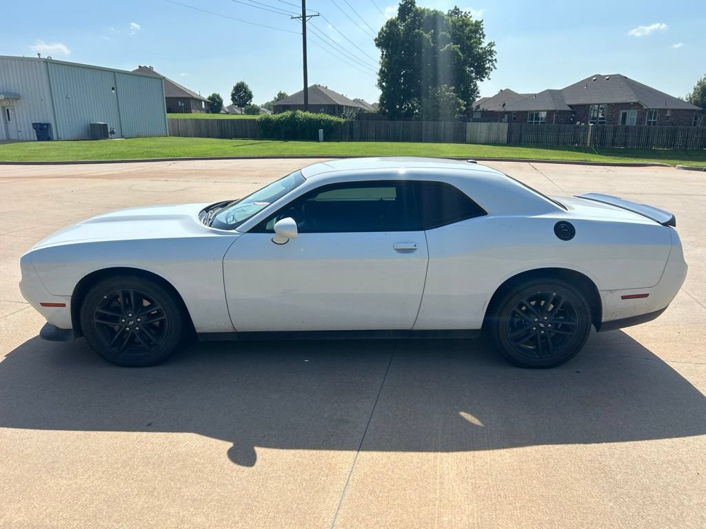 Used 2019 Dodge Challenger GT w/ Blacktop Package AWD/4WD image 2