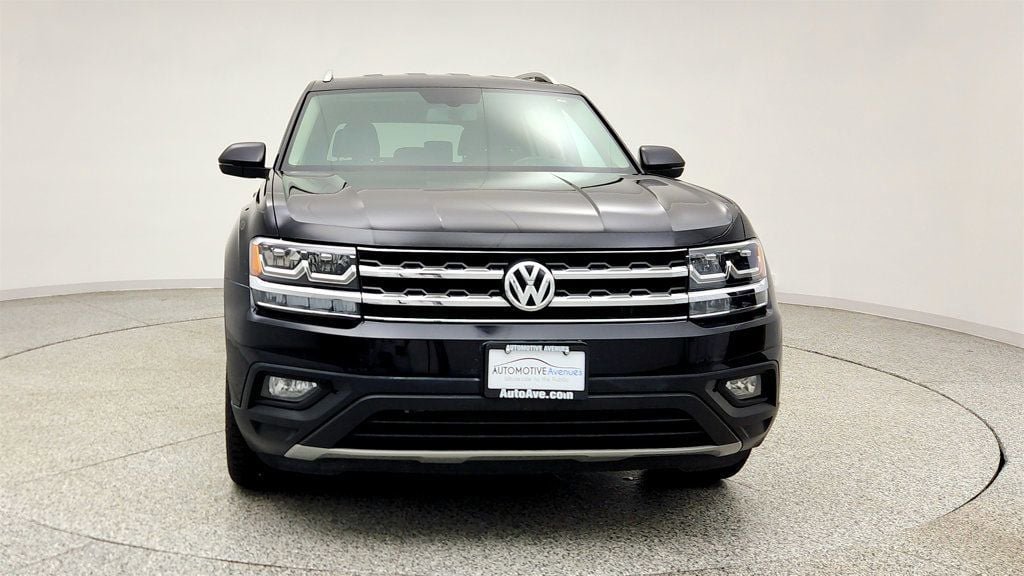 Used 2018 Volkswagen Atlas SE FWD image 2