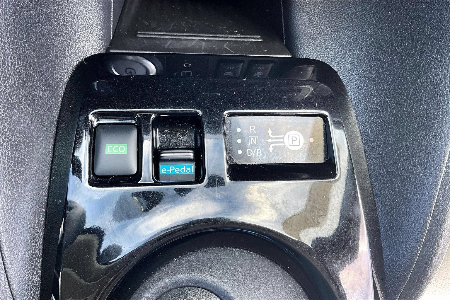Used 2019 Nissan Leaf SL Plus FWD image 14