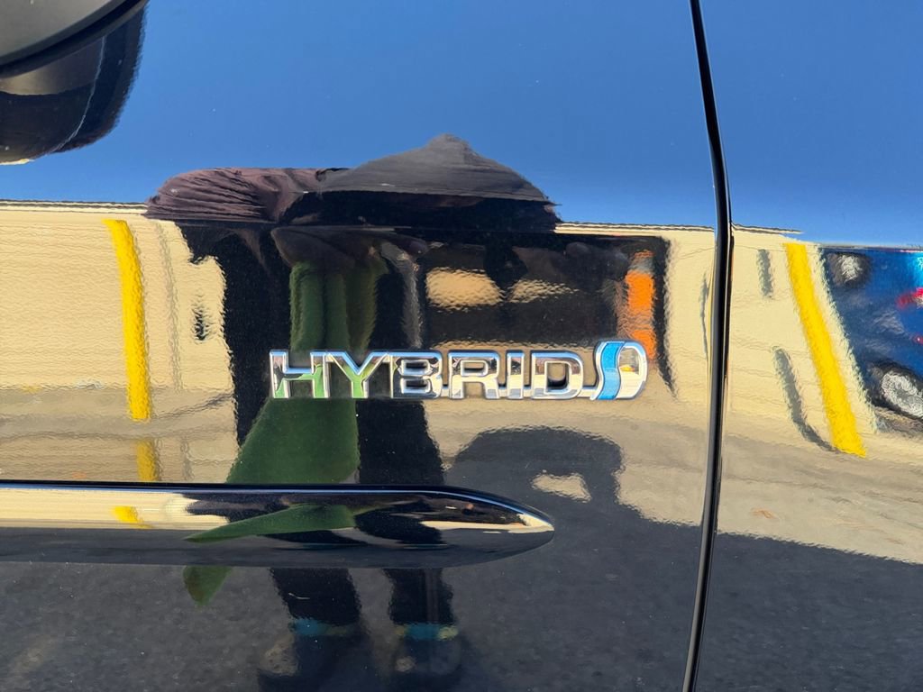 Used 2020 Toyota Avalon Limited image 20