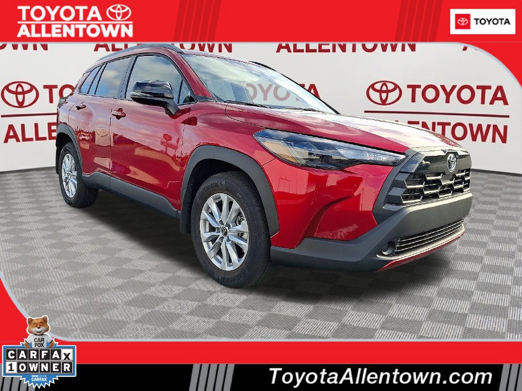 Used 2026 Toyota Corolla Cross LE w/ Moonroof Package