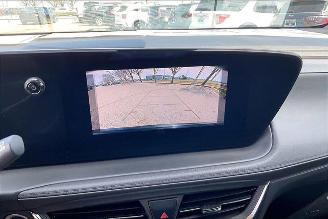 Used 2024 Buick Encore GX Sport Touring image 19