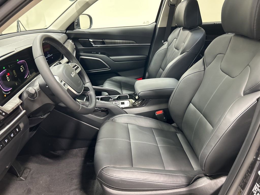 New 2025 Kia Telluride EX image 9
