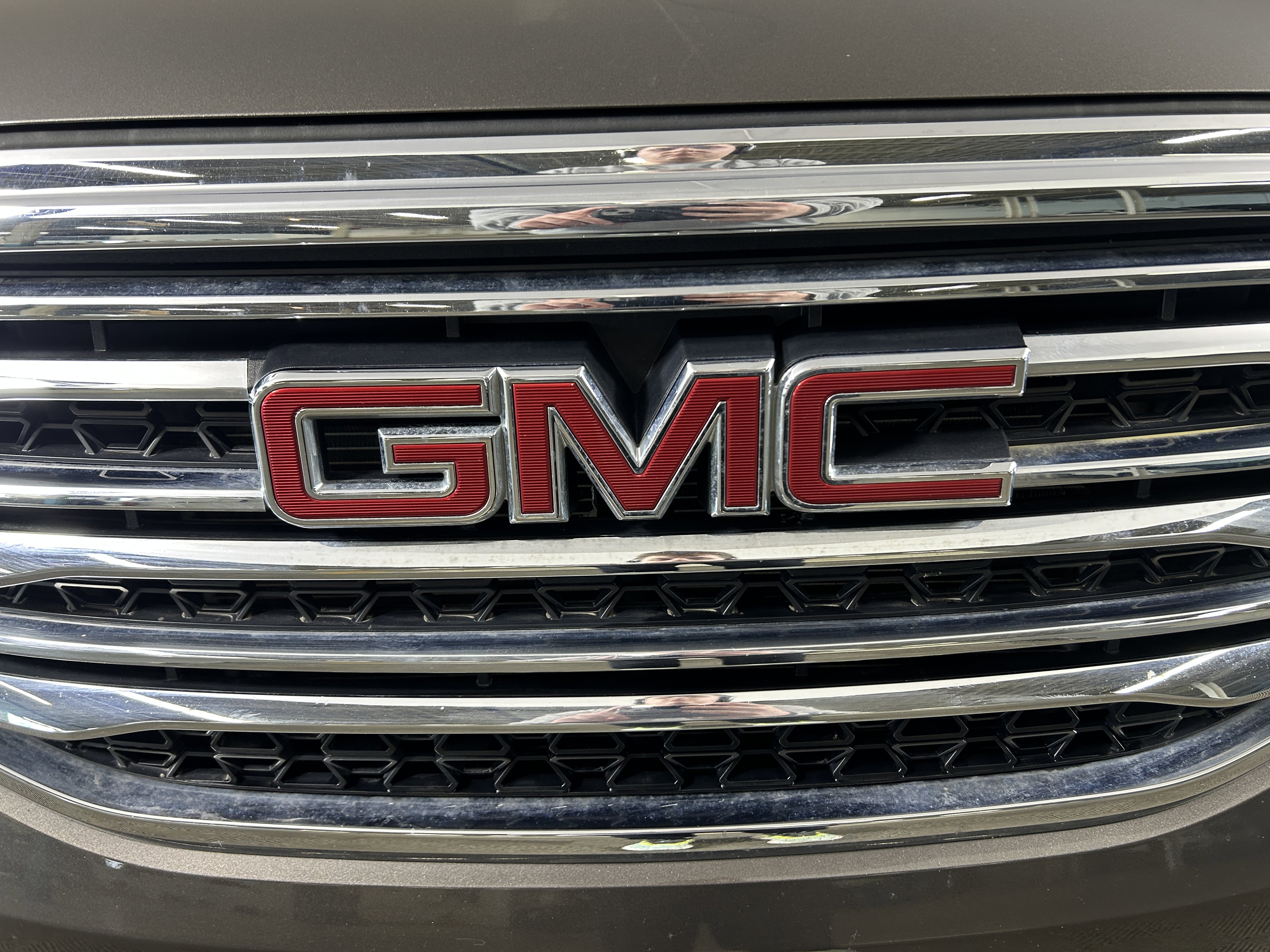 Used 2019 GMC Acadia SLT image 8