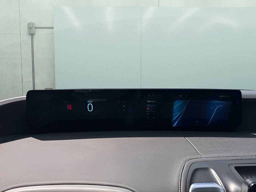 Used 2025 Ford Expedition Platinum w/ Driver's Package image 14