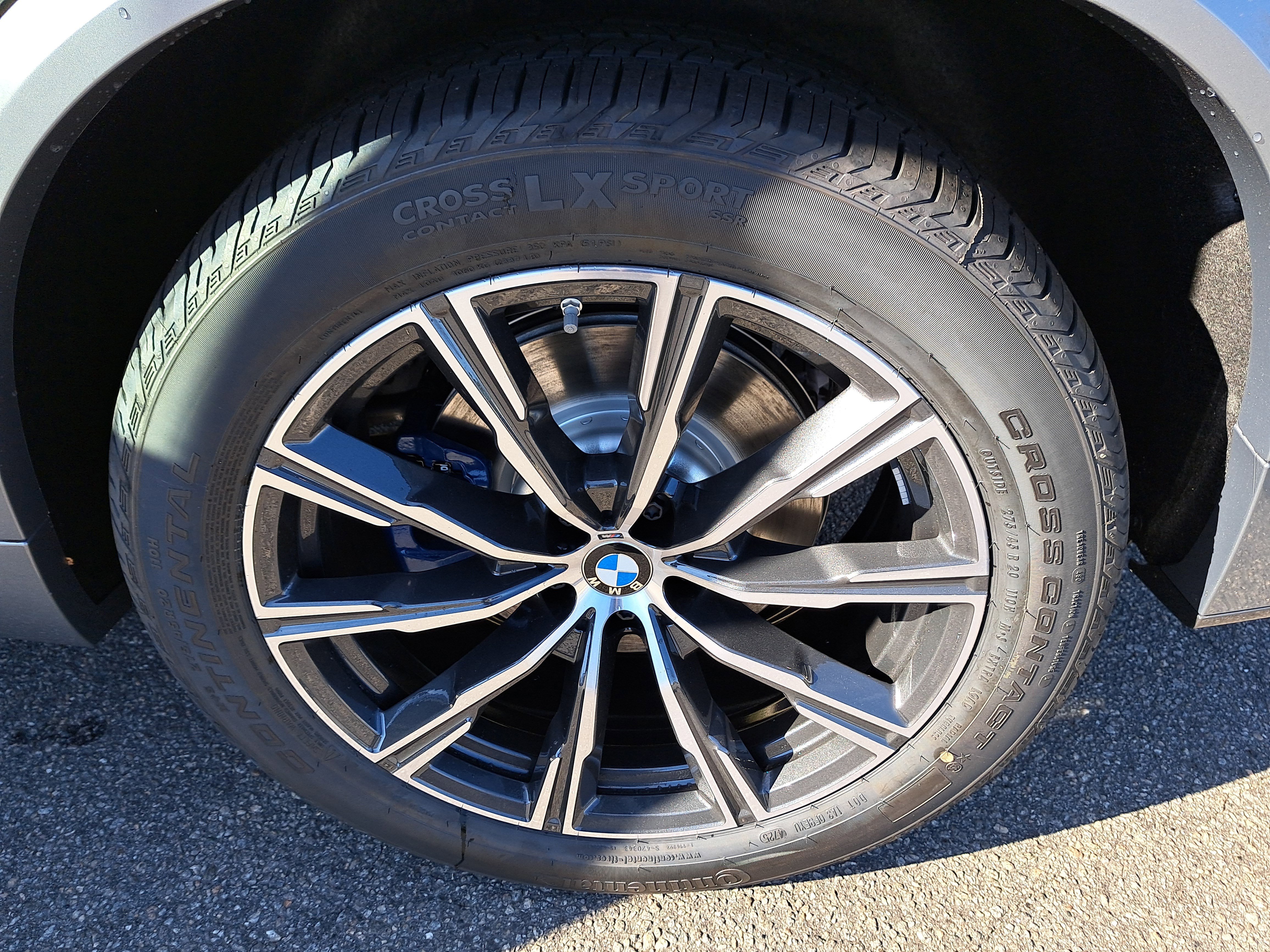 New 2026 BMW X5 xDrive40i w/ M Sport Package AWD/4WD image 36