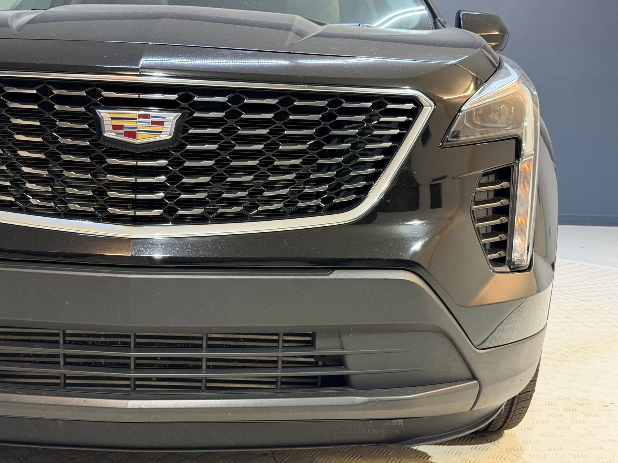 Used 2023 Cadillac XT4 Luxury FWD image 11