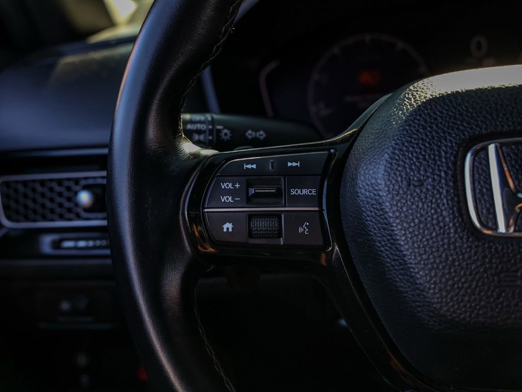 Used 2023 Honda Civic Sport image 25