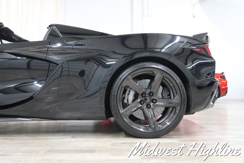 Used 2023 Chevrolet Corvette Z06 image 16