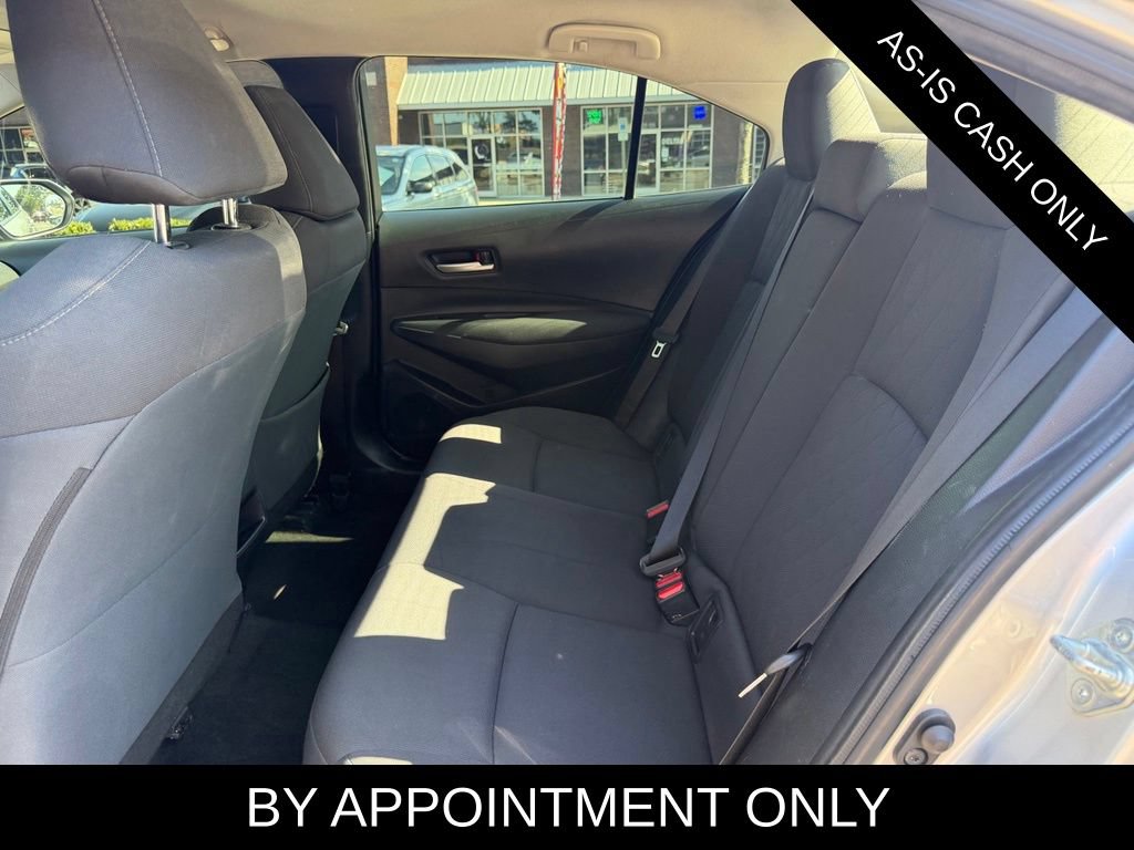 Used 2020 Toyota Corolla LE FWD image 19