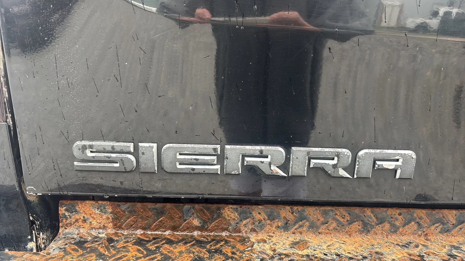 Used 2013 GMC Sierra 2500 Denali w/ Suspension Package, Off-Road AWD/4WD image 6