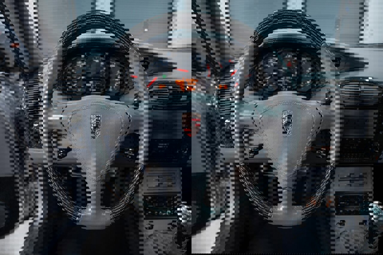 Used 2001 Porsche 911 Turbo image 19