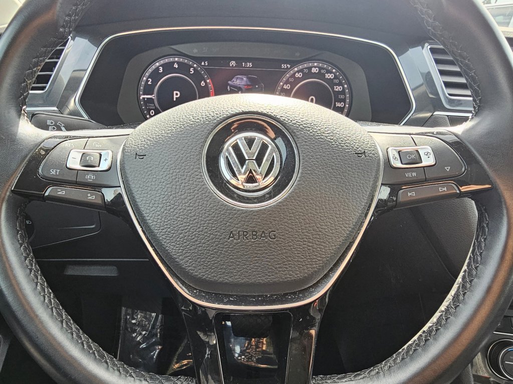 Used 2019 Volkswagen Tiguan SEL w/ 3rd Row Seat Package image 3