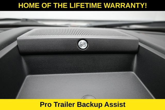 Used 2019 Ford F150 Platinum w/ Equipment Group 701A Luxury AWD/4WD image 32