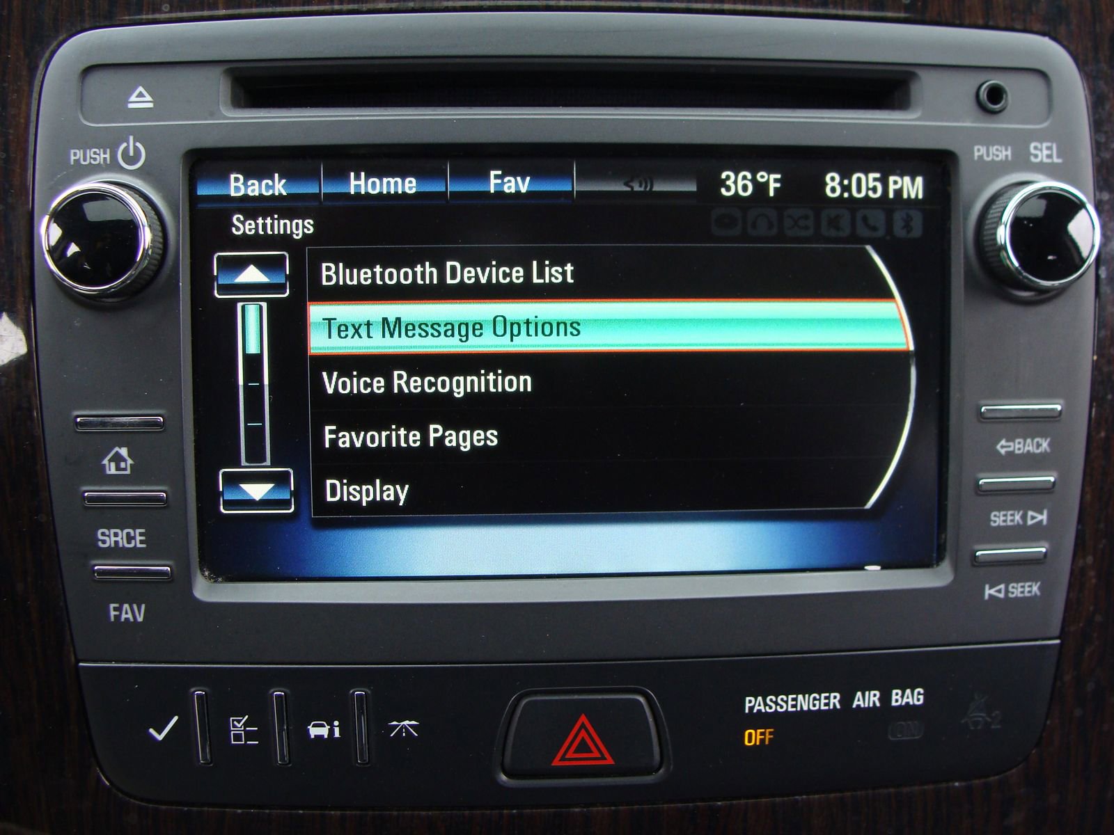 Used 2017 Chevrolet Traverse LT w/ Style and Technology Package image 21