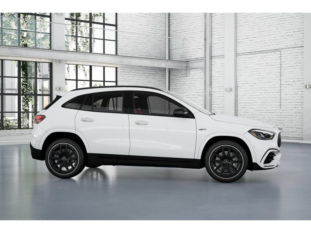 New 2026 Mercedes-Benz GLA 35 AMG 4MATIC image 15