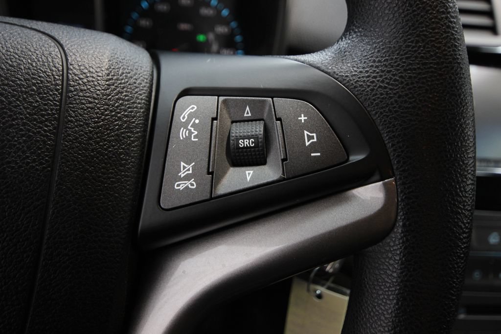 Used 2013 Chevrolet Malibu Eco w/ Power Convenience Package FWD image 16