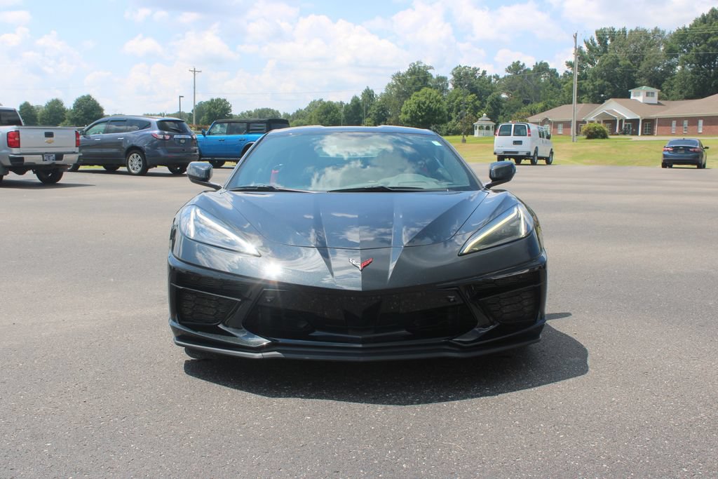 Used 2023 Chevrolet Corvette Stingray Premium Cpe w/ Z51 Performance Package RWD image 3