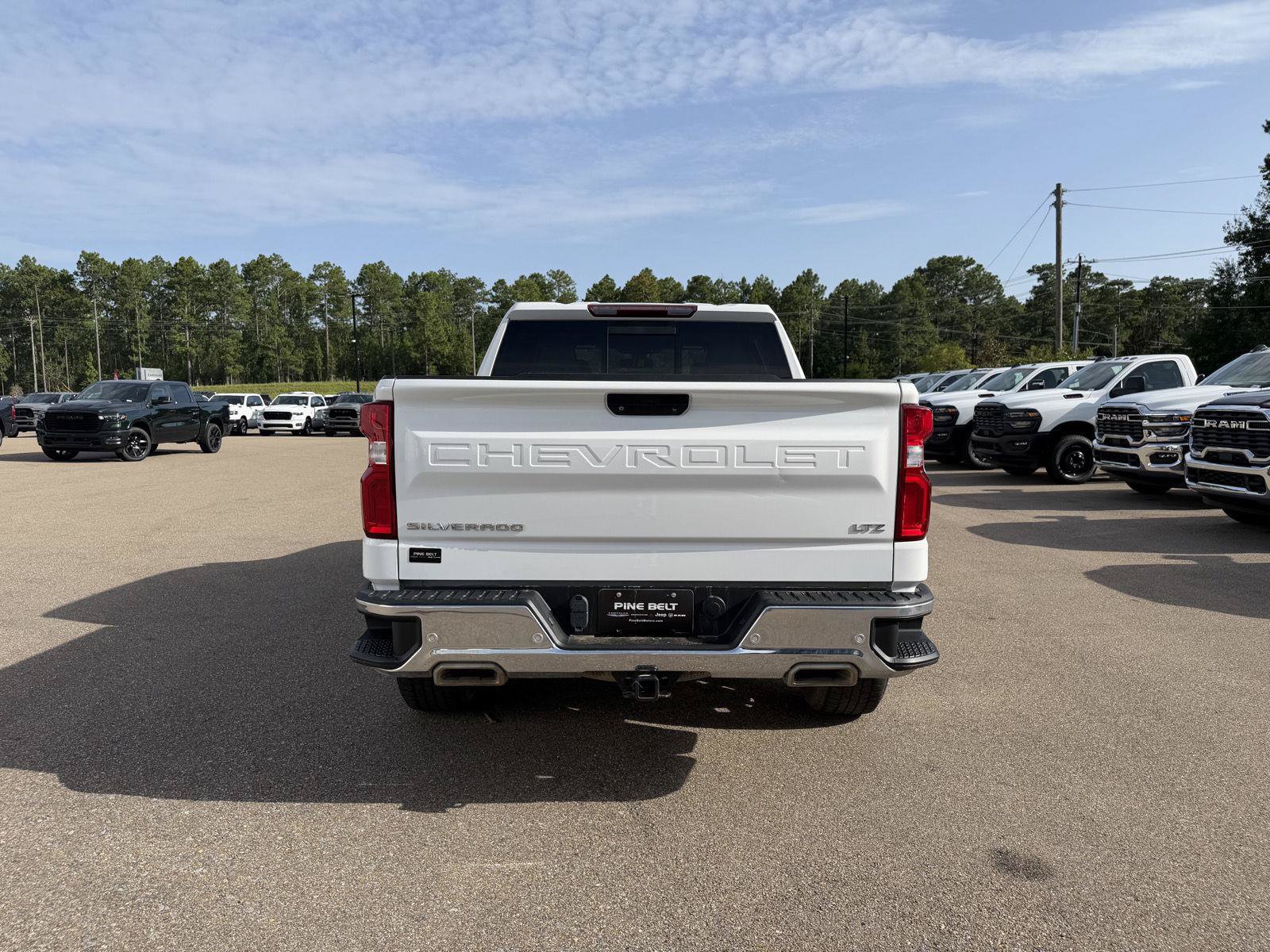 Used 2022 Chevrolet Silverado 1500 LTZ w/ LTZ Premium Texas Edition AWD/4WD image 5