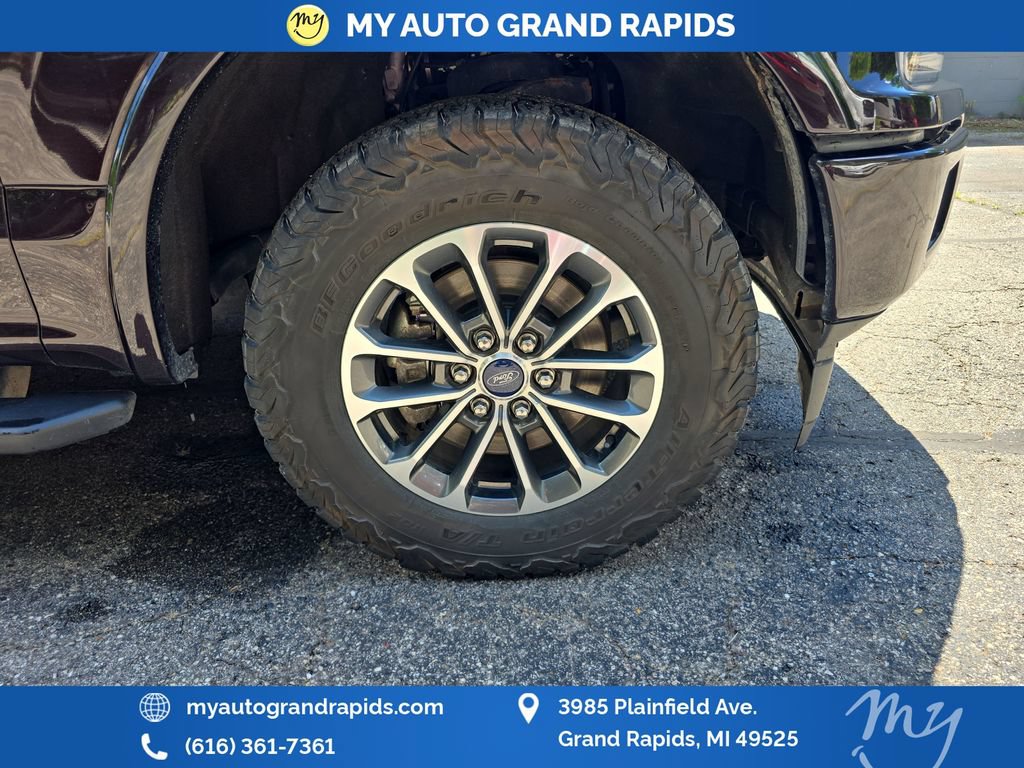 Used 2019 Ford F150 XLT w/ Equipment Group 302A Luxury AWD/4WD image 39