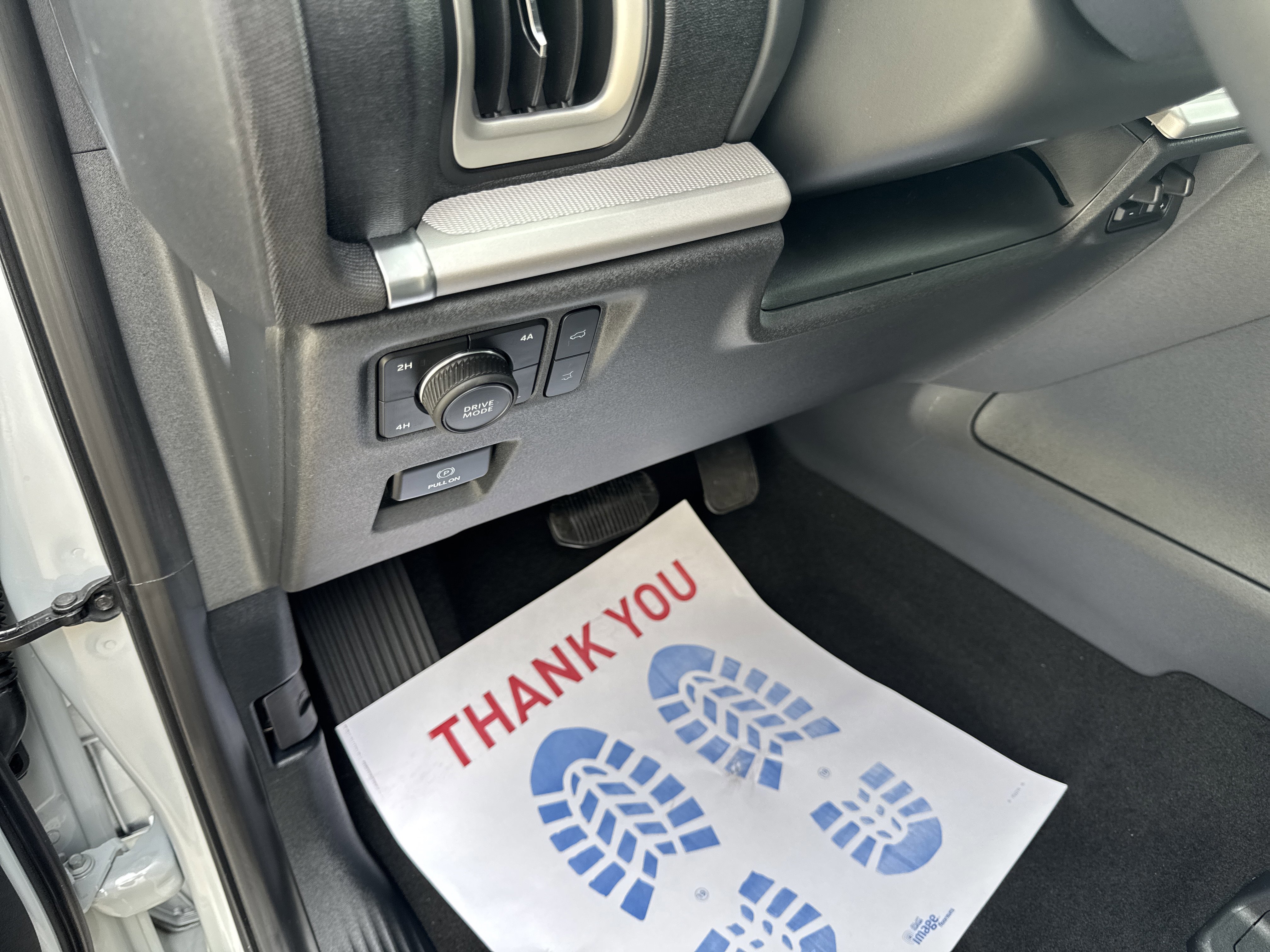 New 2026 Ford Expedition Active image 27