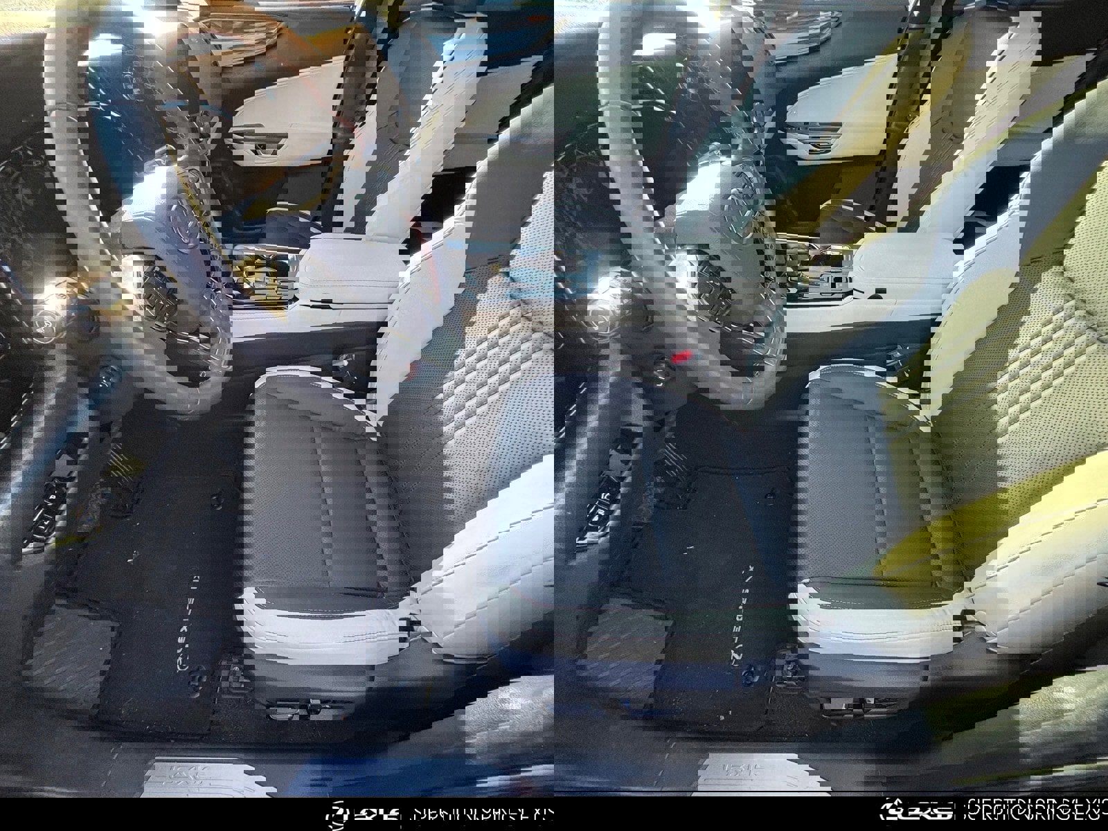 Certified 2024 Lexus NX 250 FWD w/ Premium Package image 10