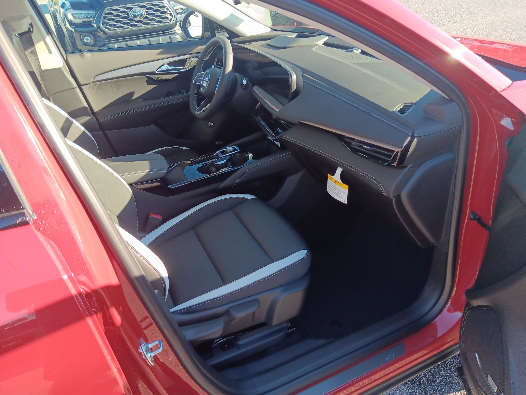 New 2026 Buick Envision Sport Touring AWD/4WD image 19