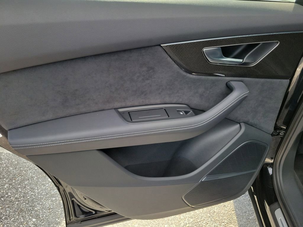Certified 2023 Audi SQ7 Premium Plus AWD/4WD image 27