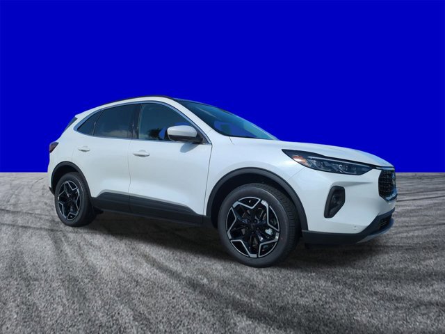 New 2026 Ford Escape Platinum w/ Premium Technology Package image 2