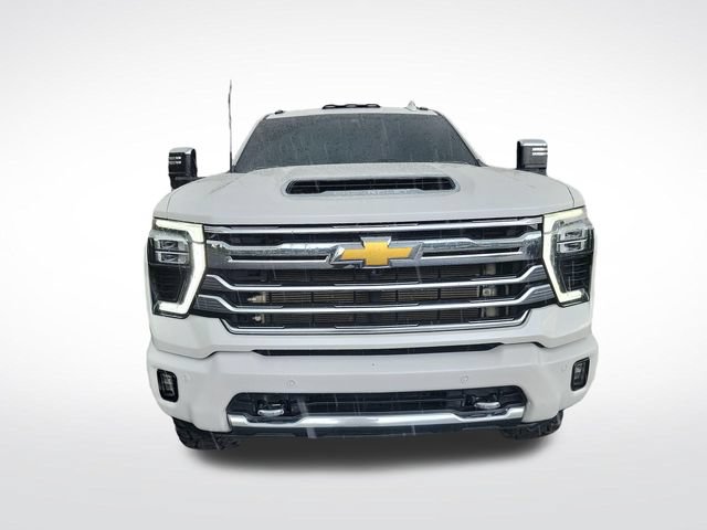 Used 2024 Chevrolet Silverado 3500 High Country w/ High Country Premium Package AWD/4WD image 8