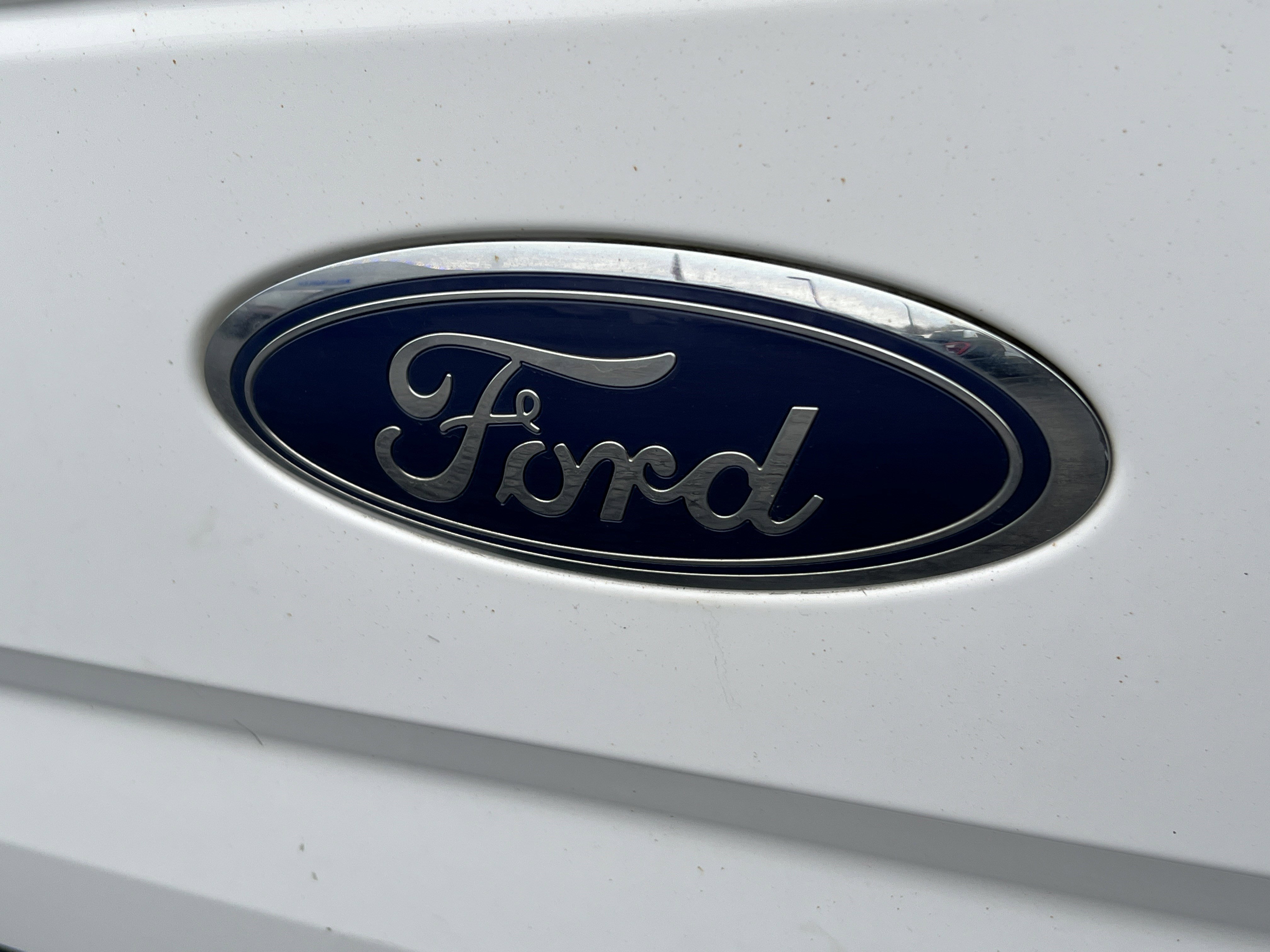 Used 2016 Ford F150 Lariat w/ Equipment Group 502A Luxury image 8