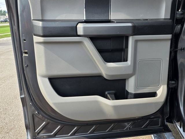 Used 2017 Ford F250 XLT w/ XLT Value Package AWD/4WD image 18
