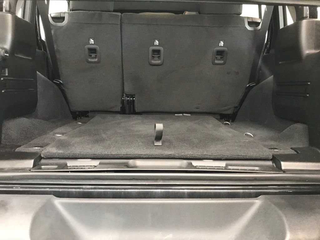 Used 2023 Jeep Wrangler Sport image 30